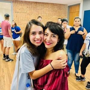 Meet your Posher, Ramona